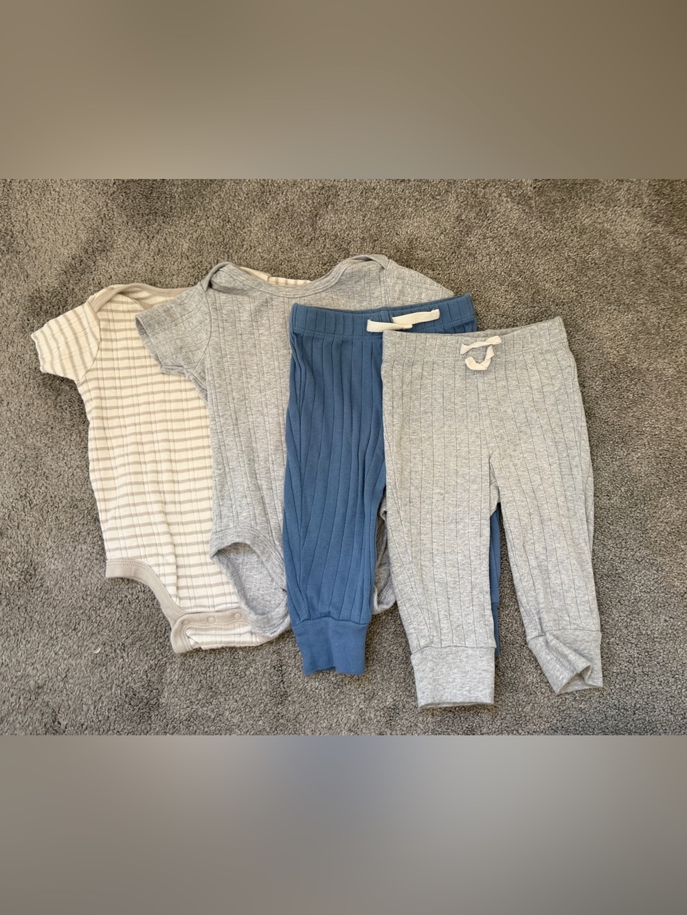 Baby Ribbed Pants and Bodysuit Set - Blue & Light Gray